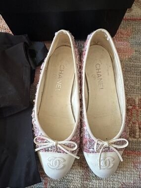 CHANEL Pink Tweed and White Cap-Toe Ballet Flats